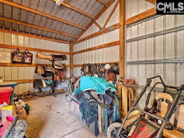360 Twisting Road Photo 11