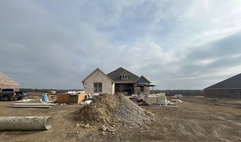 811 Valley Ridge Road, Van Alstyne, TX 75495 Main Photo