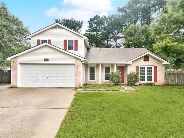 104 SAINT JOHN Circle, Covington, LA 70433