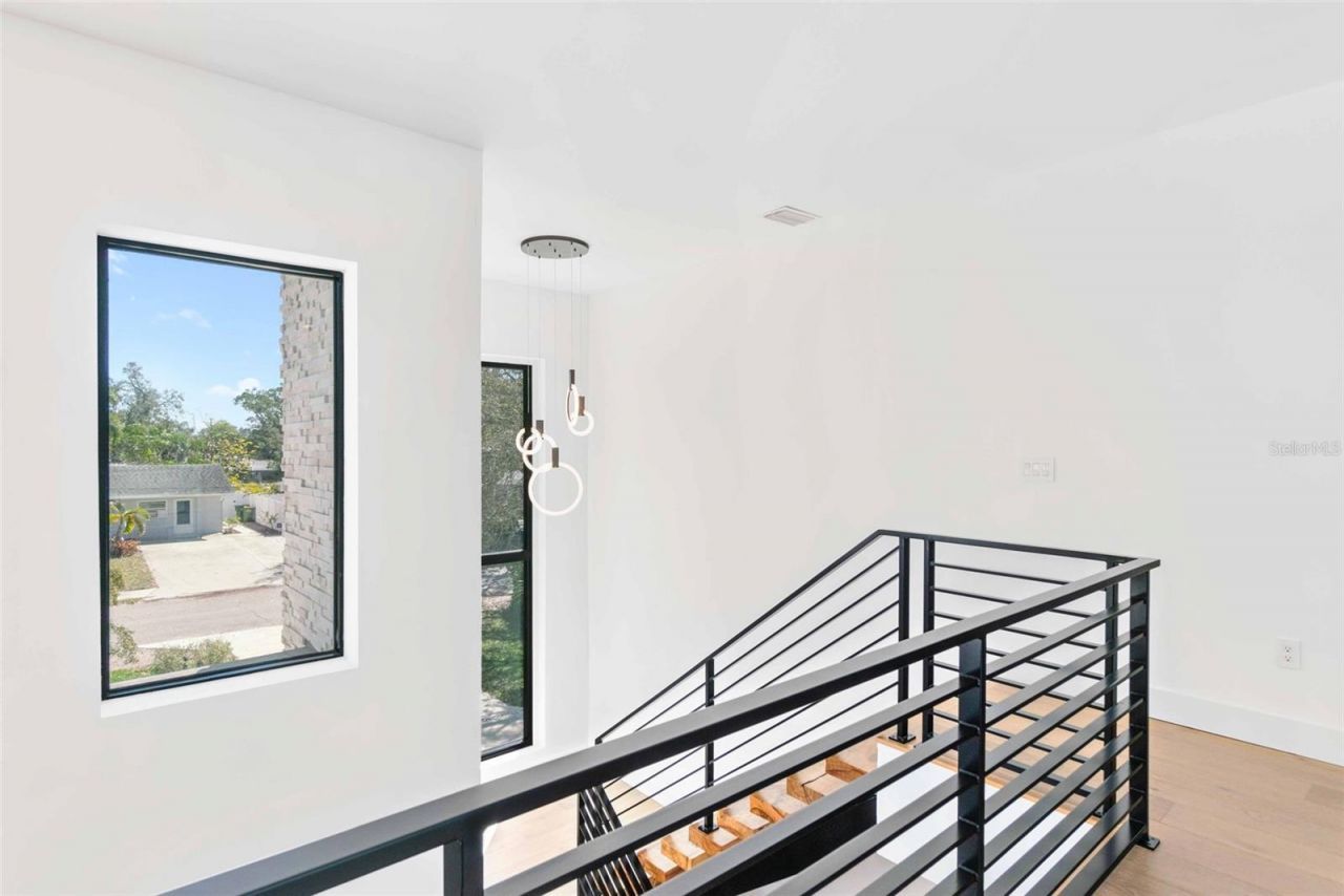 2177 Sunnyside Place, Sarasota, FL 34239 Photo