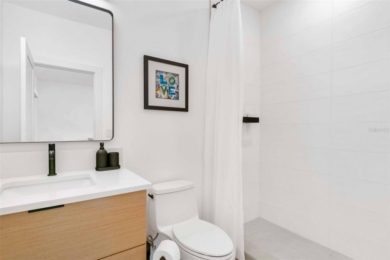 2177 Sunnyside Place, Sarasota, FL 34239 Photo