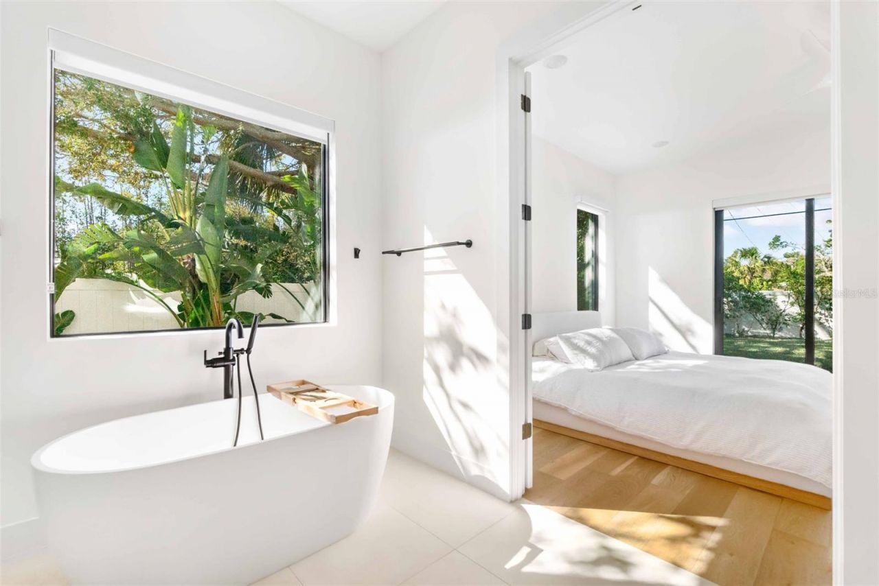 2177 Sunnyside Place, Sarasota, FL 34239 Photo