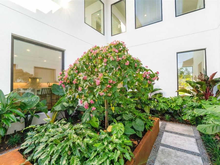 Property Image 68