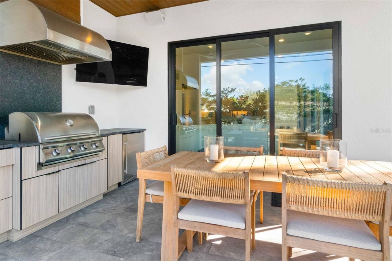 2177 Sunnyside Place, Sarasota, FL 34239 Photo