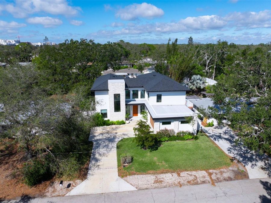 Property Image 93