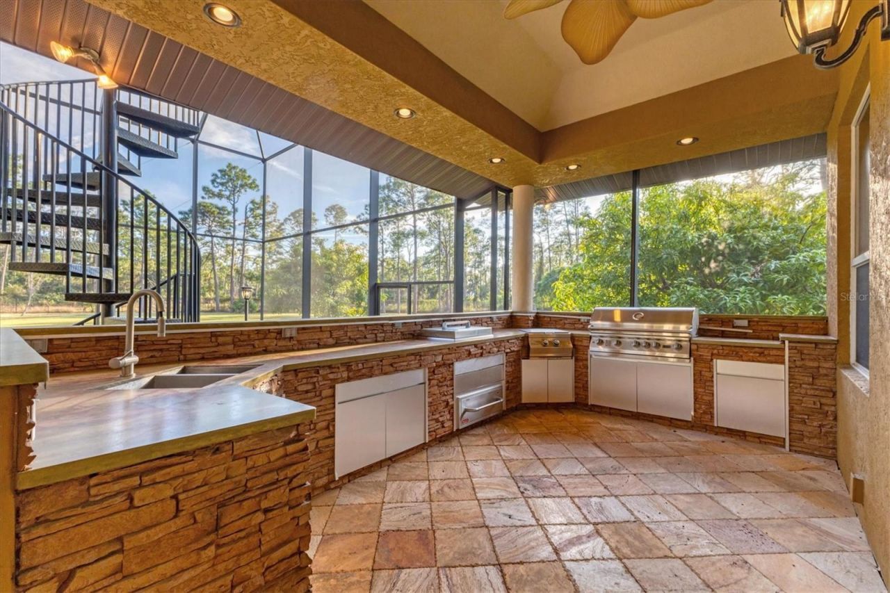 3657 Tropicaire Boulevard, North Port, FL 34286 Photo