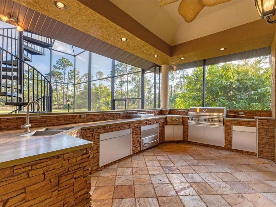 Property Image 77