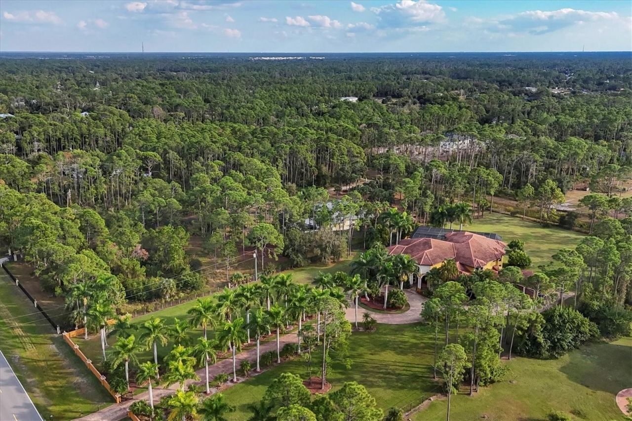 3657 Tropicaire Boulevard, North Port, FL 34286 Photo