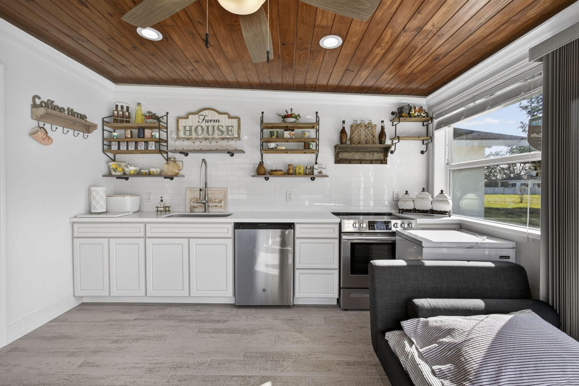 16490 Rustic Road, Wellington, FL 33470 Photo