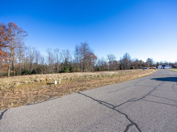 11482 Killarney Drive, Stanwood, MI 49346