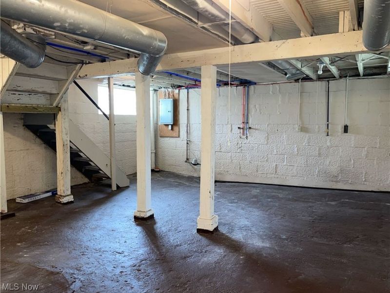 147 Brighton Drive, Akron, OH 44301 Photo 12