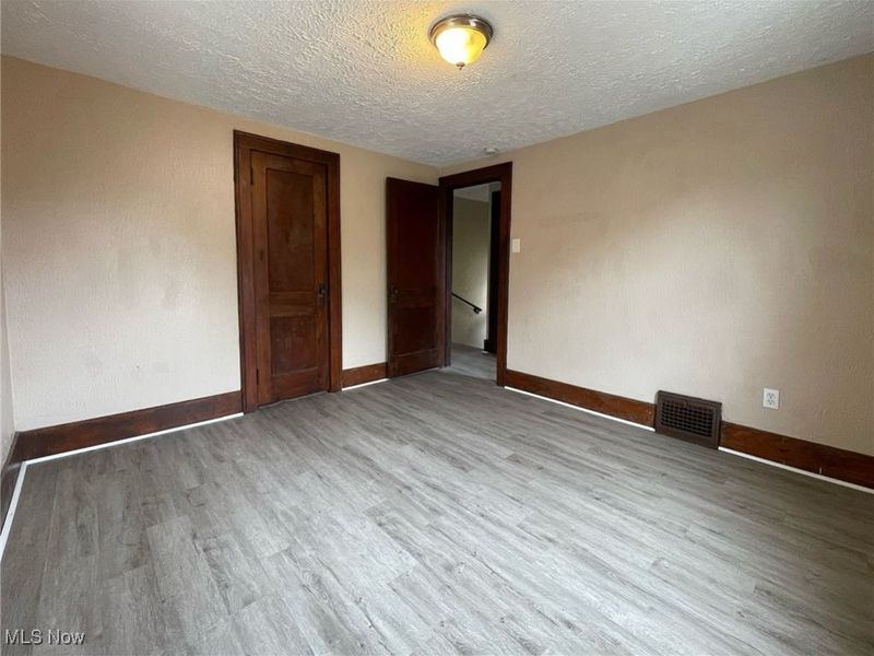 147 Brighton Drive, Akron, OH 44301 Photo 5