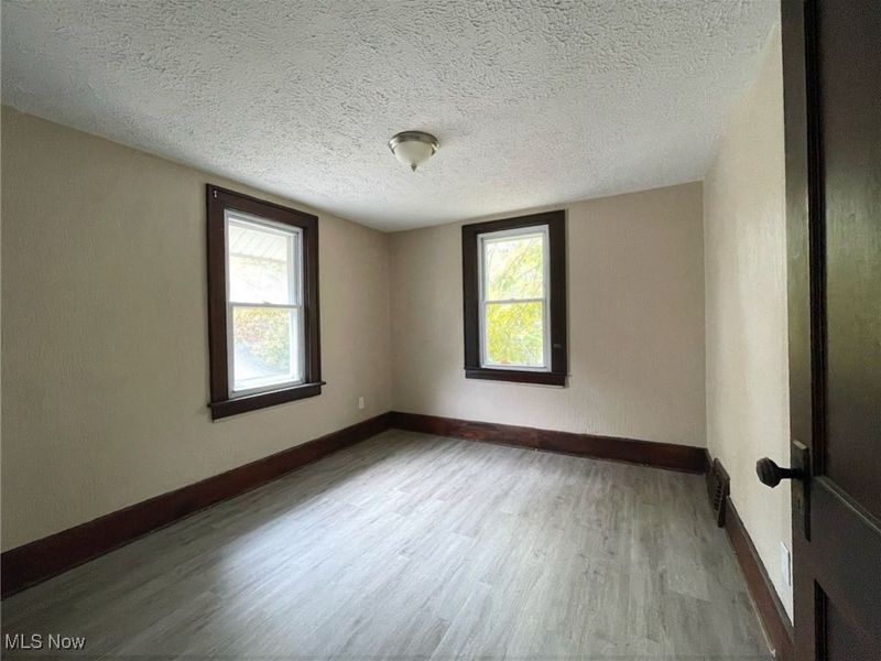 147 Brighton Drive, Akron, OH 44301 Photo 8