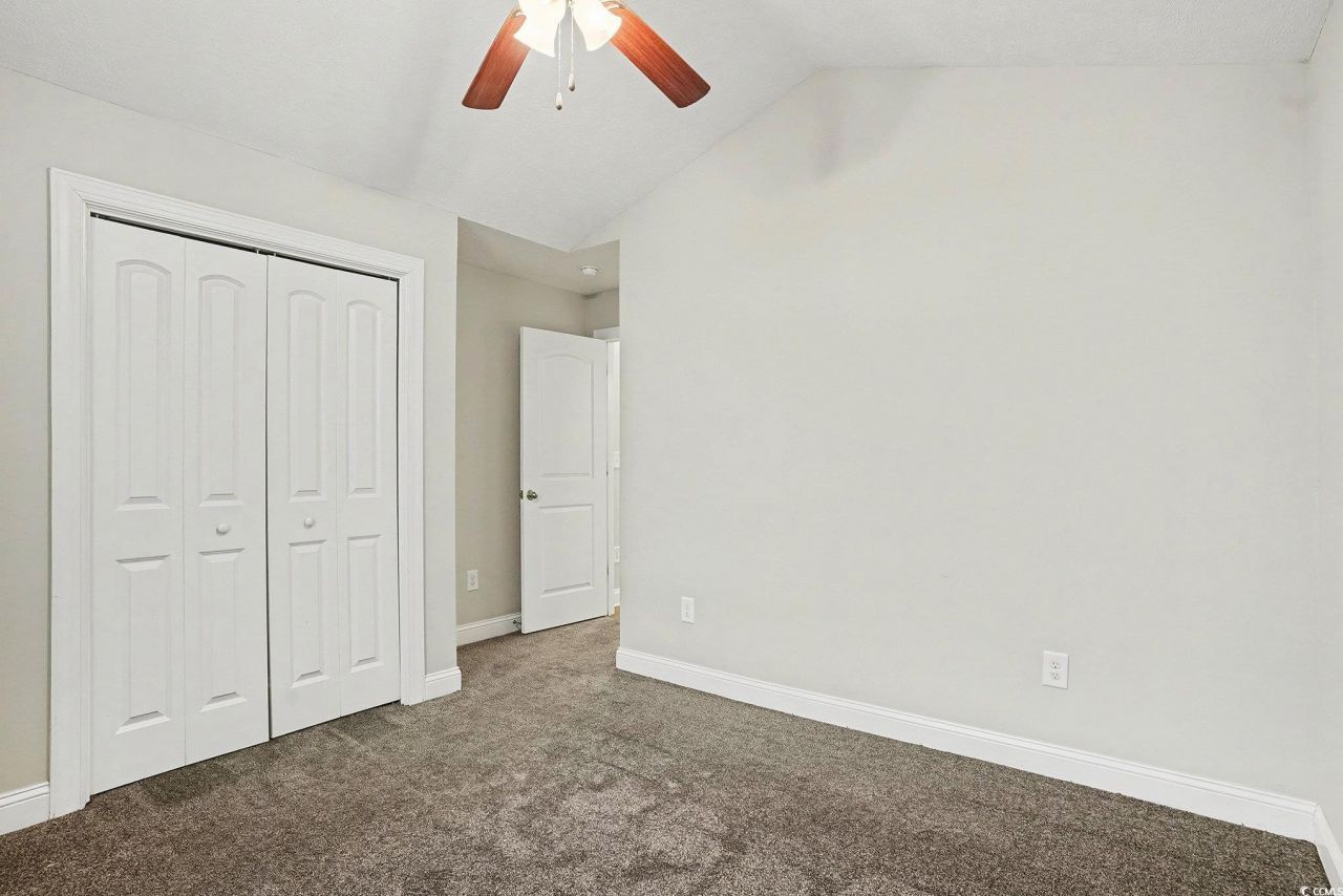 216 Camrose Way Photo 21