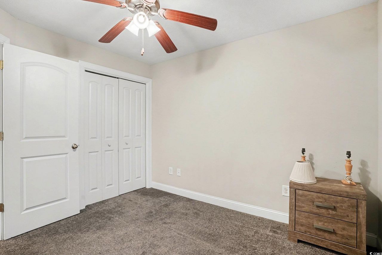 216 Camrose Way Photo 24