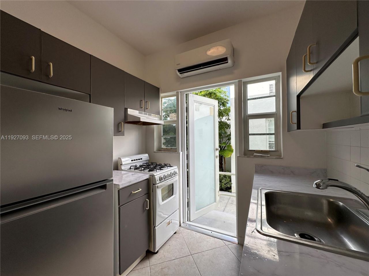 1540 Euclid Ave, Unit 103, Miami Beach, FL 33139 Photo