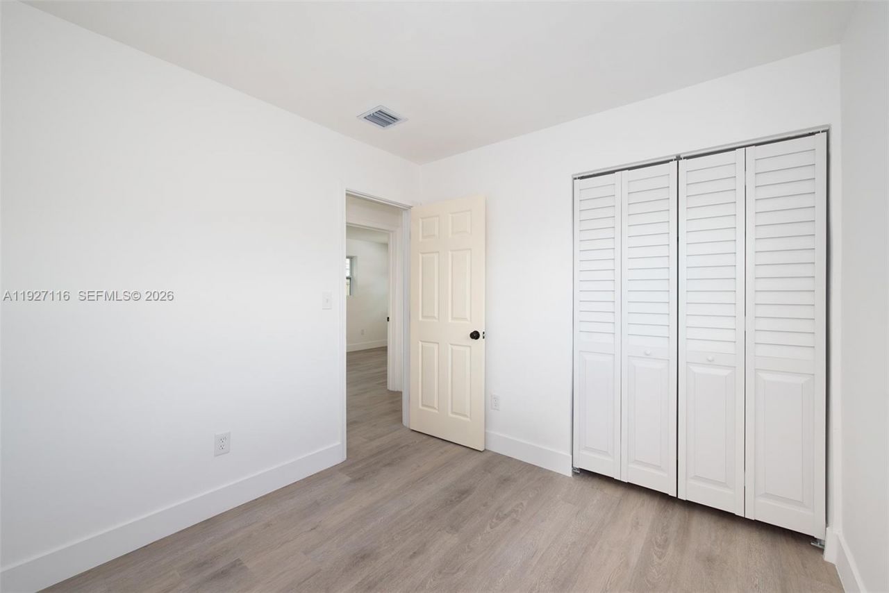 3017 NW 2nd St, Pompano Beach, FL 33069 Photo