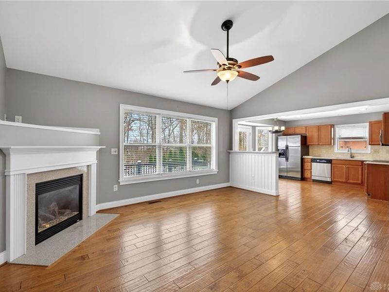 2575 Martha Lane, Hamilton, OH 45013 Photo 10