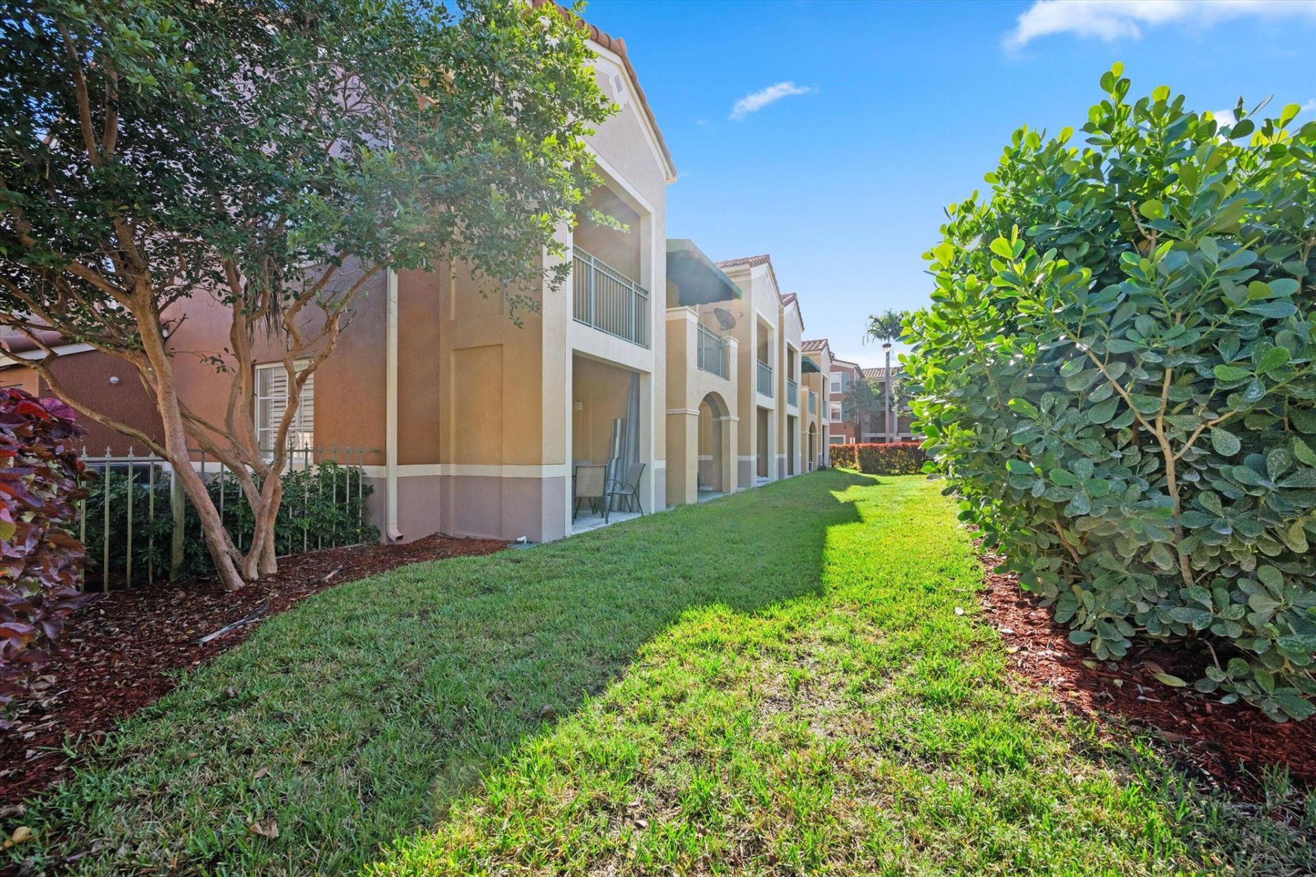 11765 St Andrews Place, Unit 106, Wellington, FL 33414 Photo