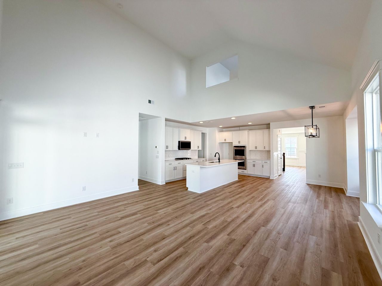 610 June Berry Drive Photo 12