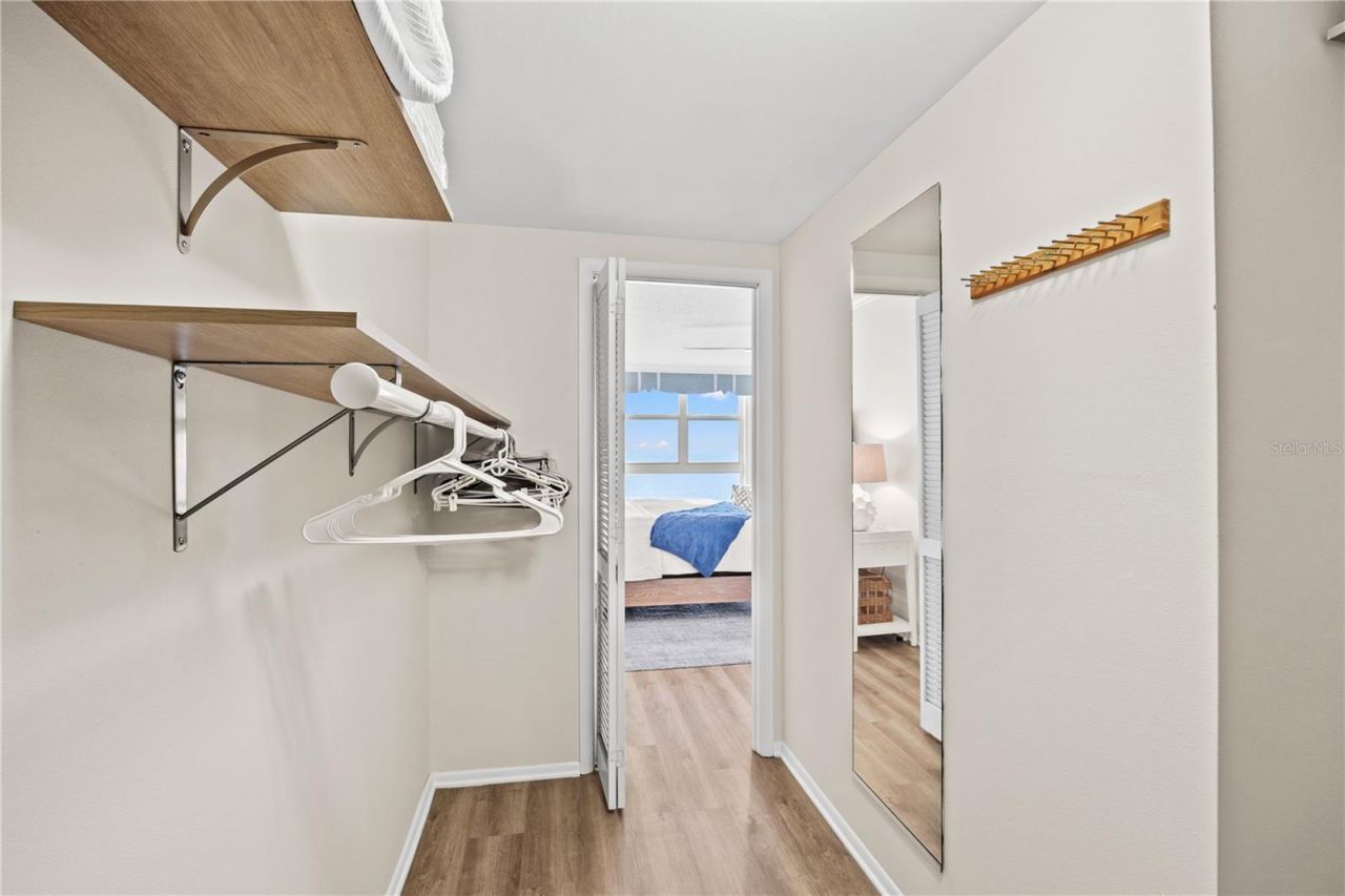 1212 Benjamin Franklin Drive, Unit 701, Sarasota, FL 34236 Photo