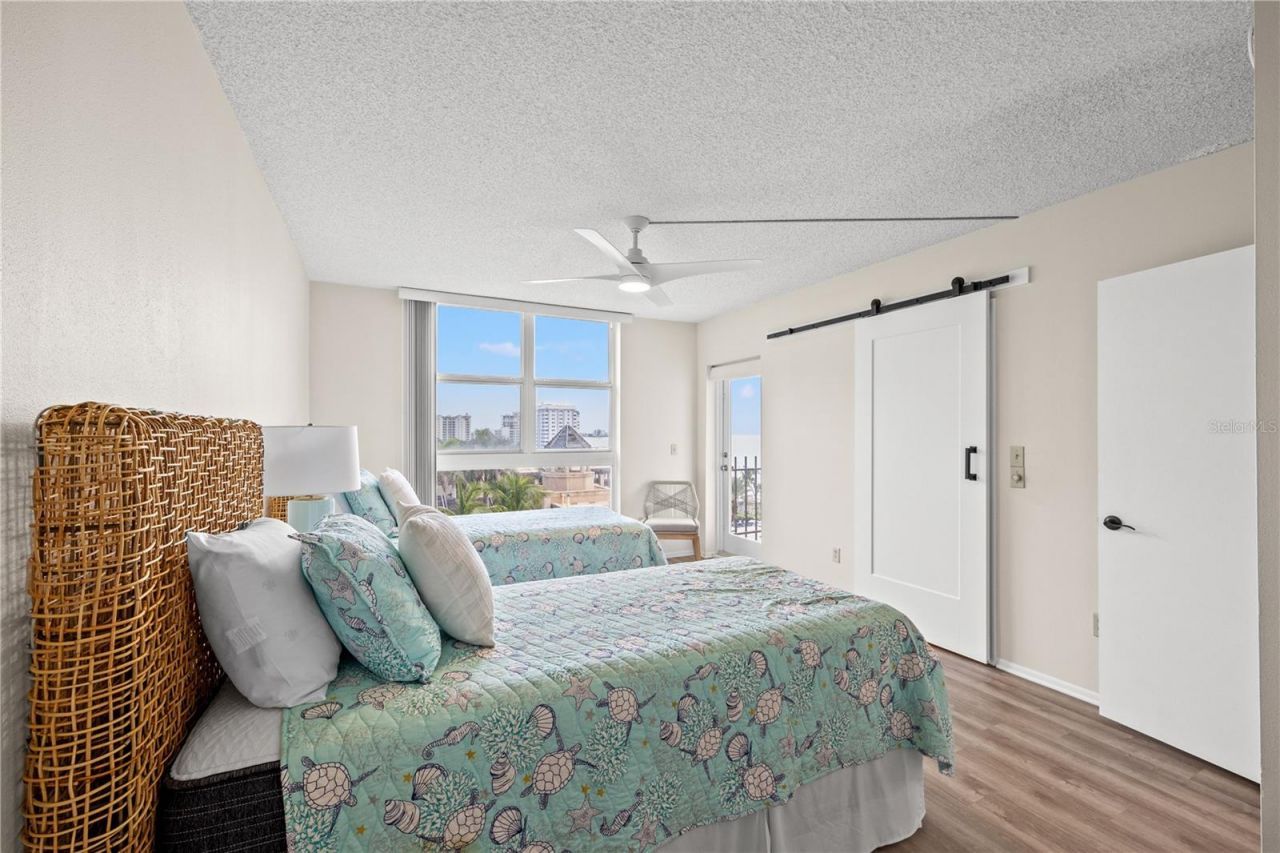 1212 Benjamin Franklin Drive, Unit 701, Sarasota, FL 34236 Photo