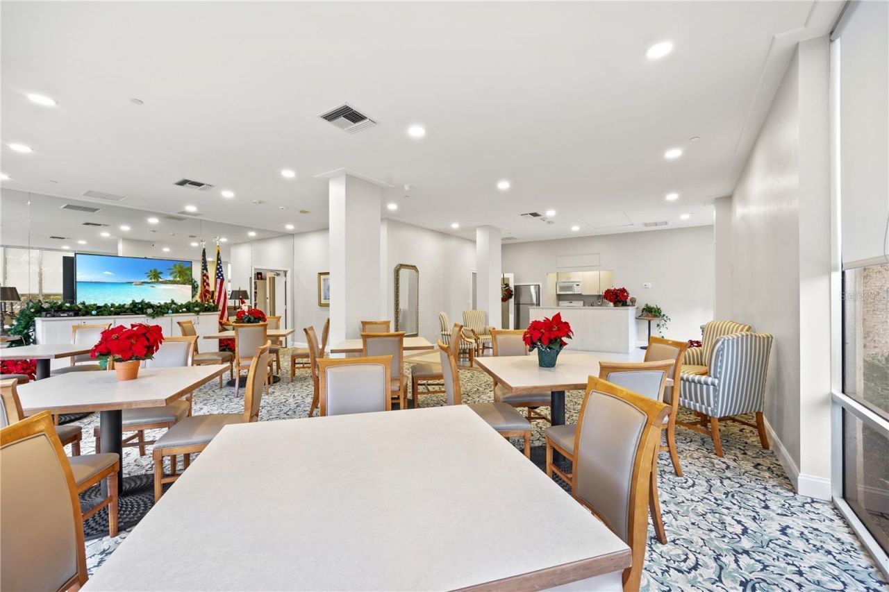 1212 Benjamin Franklin Drive, Unit 701, Sarasota, FL 34236 Photo