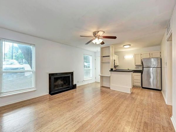 1000 W 26 ST, Unit 113, Austin, TX 78705