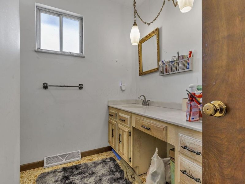 14379 E Broad Street, Reynoldsburg, OH 43068 Photo 34