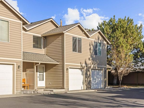 1464 SW 16th Street, Redmond, OR 97756