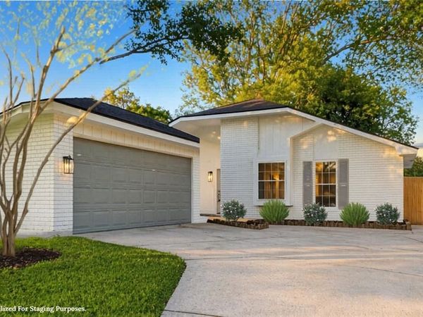 207 SURREY Drive, LaPlace, LA 70068