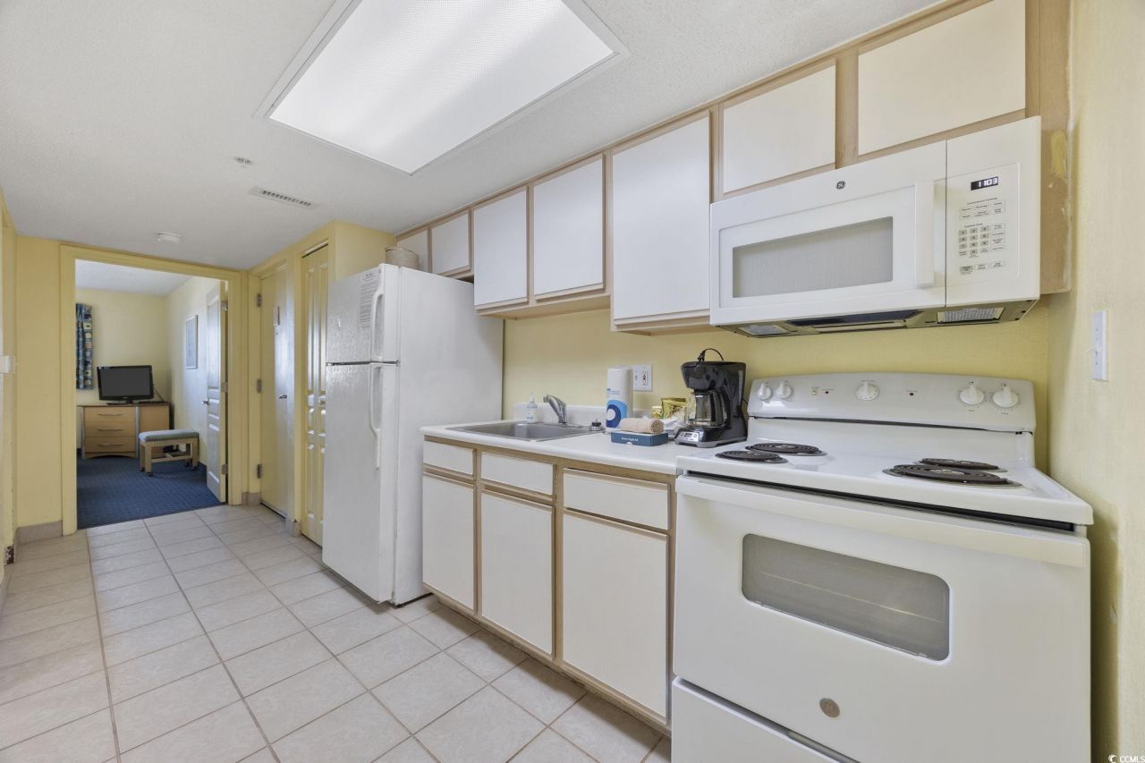 2701 S Ocean Blvd. Photo 13