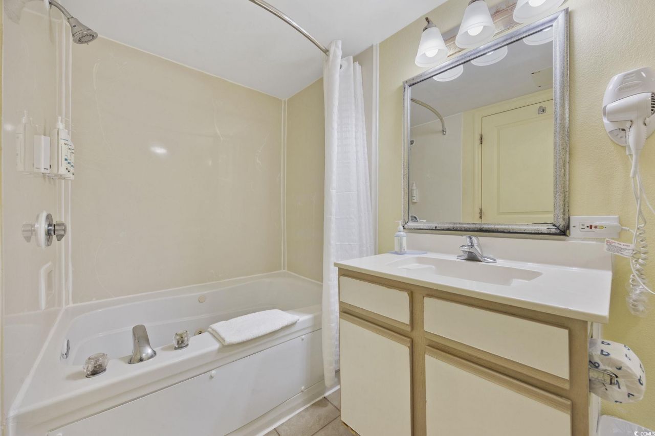2701 S Ocean Blvd. Photo 15