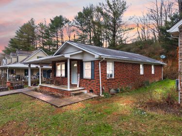 109 Railroad Avenue, Manchester, KY 40962