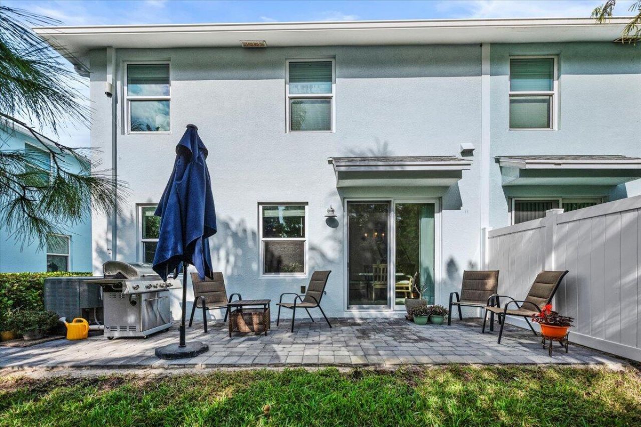 364 SE Sea Hunt Way, Stuart, FL 34994 Photo