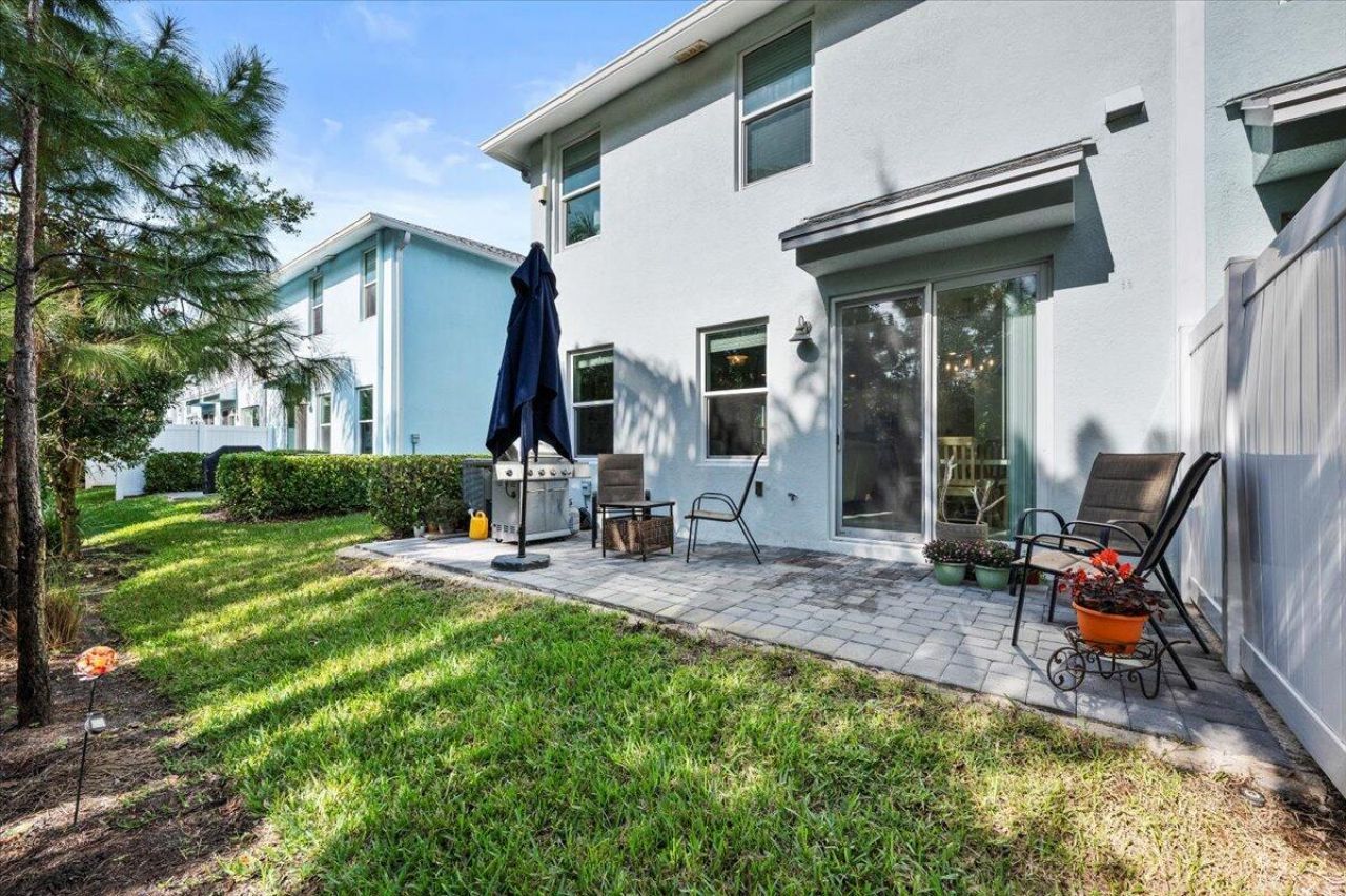 364 SE Sea Hunt Way, Stuart, FL 34994 Photo