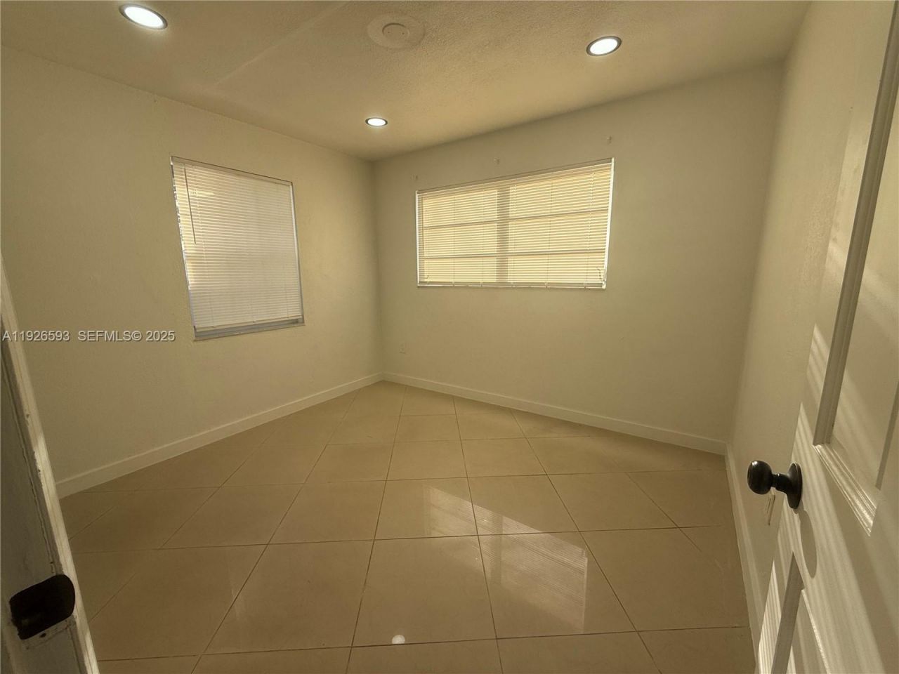 501 S 61st Ter, Hollywood, FL 33023 Photo