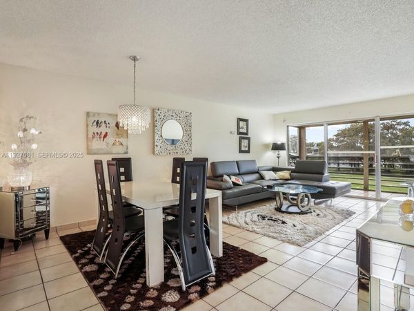 8320 Sands Point Blvd, Unit M301, Tamarac, FL 33321