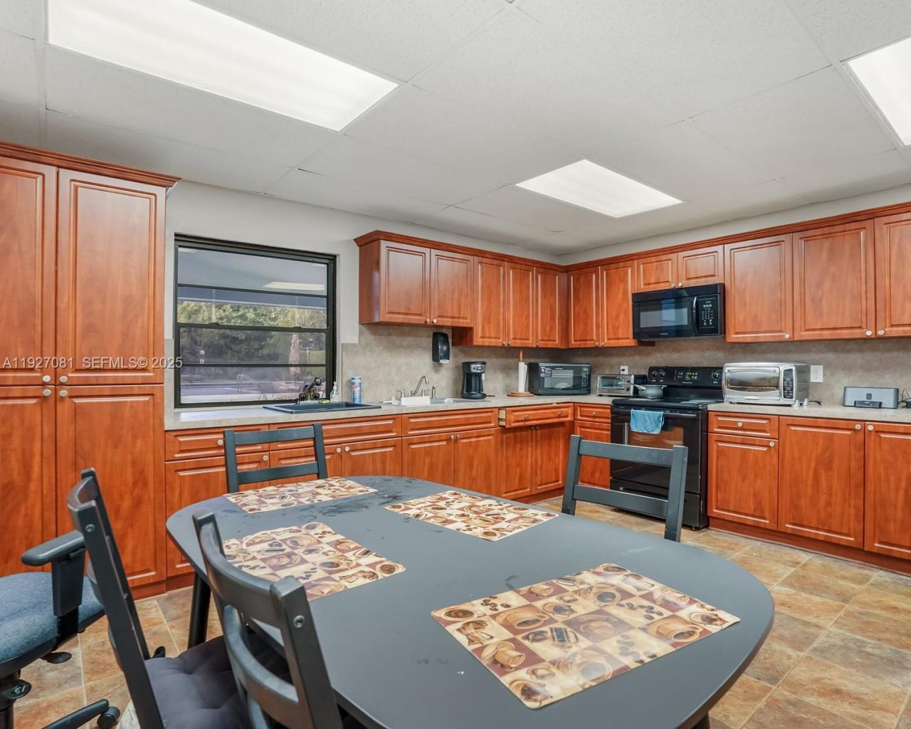 8320 Sands Point Blvd, Unit M301, Tamarac, FL 33321 Photo