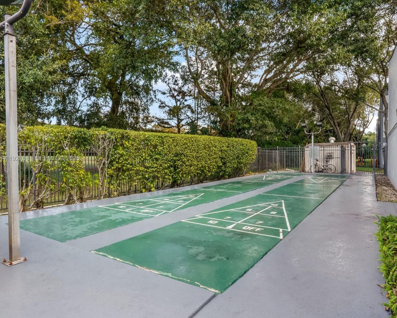 8320 Sands Point Blvd, Unit M301, Tamarac, FL 33321 Photo