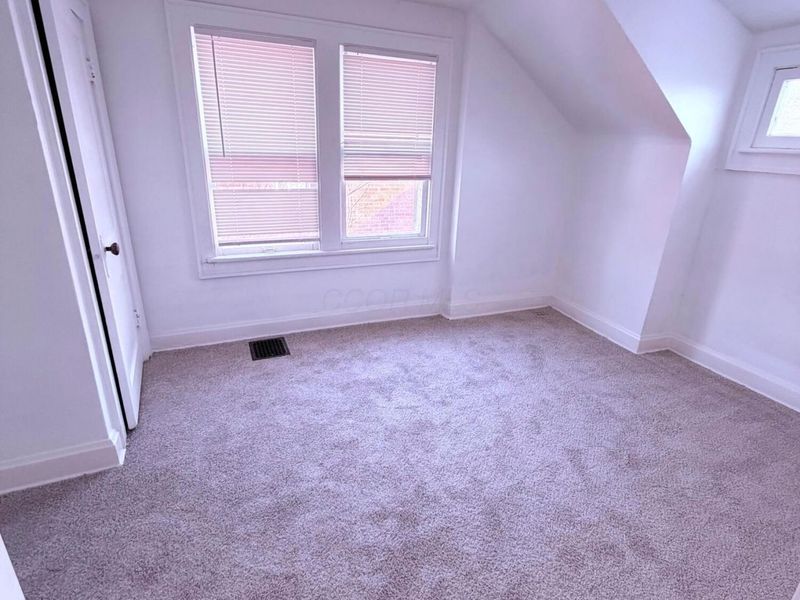 623 S Harris Avenue , Columbus, OH 43204 Photo 5