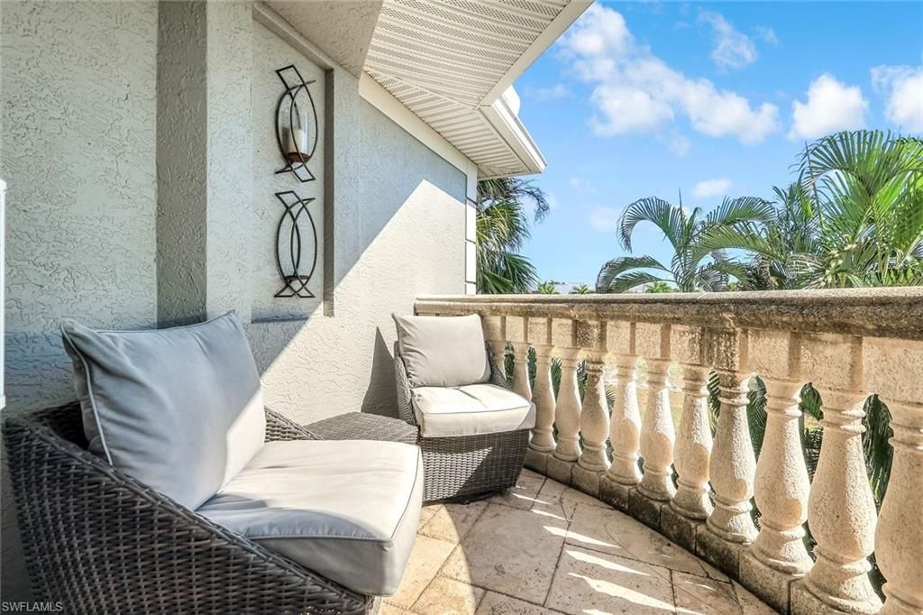 993 8th St S, Unit 2, Naples, FL 34102 Photo