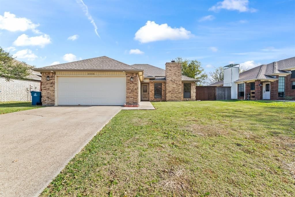 3205 Hillcrest Drive, Rowlett, TX 75088 Main Photo