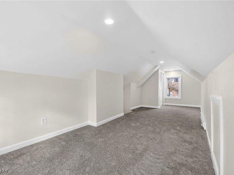 1477 E 174th Street, Cleveland, OH 44110 Photo 32