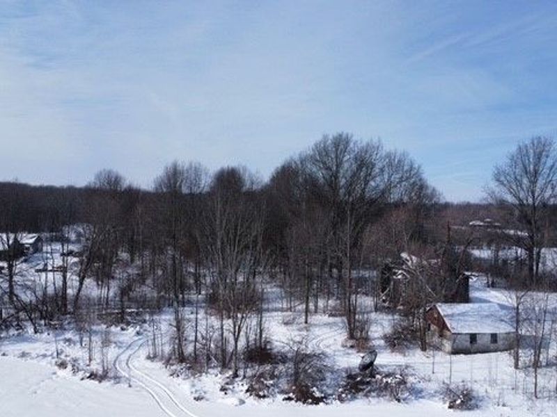 10268 Madison Road, Montville, OH 44064 Photo 5