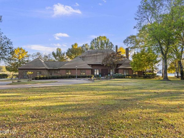 108 Cove Lane, Madison, MS 39110