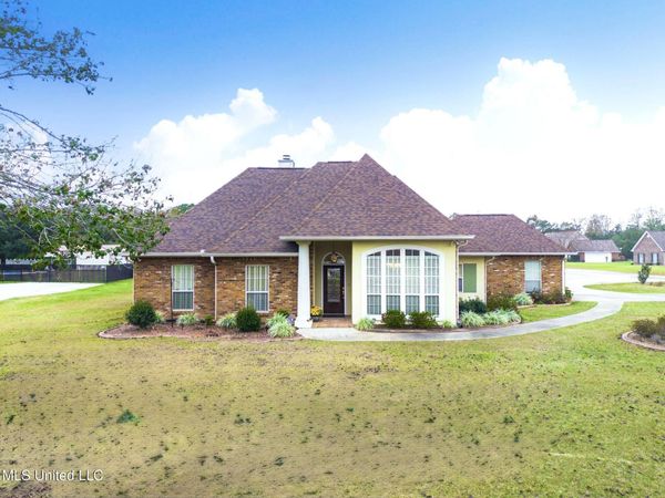 3 Laurel Grove Drive, Carriere, MS 39426