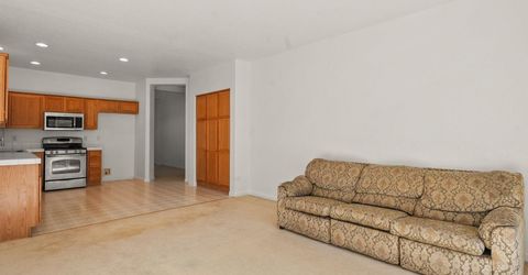 805 Sauvignon Drive, Reno, NV 89506 Photo