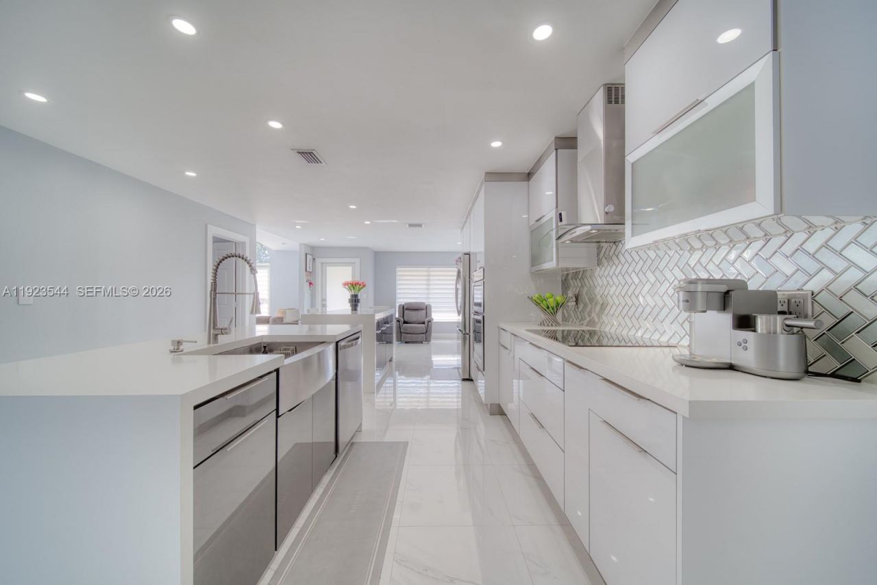 21914 SW 97th Pl, Cutler Bay, FL 33190 Photo