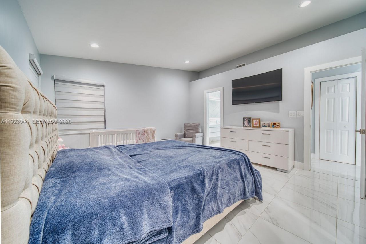 21914 SW 97th Pl, Cutler Bay, FL 33190 Photo